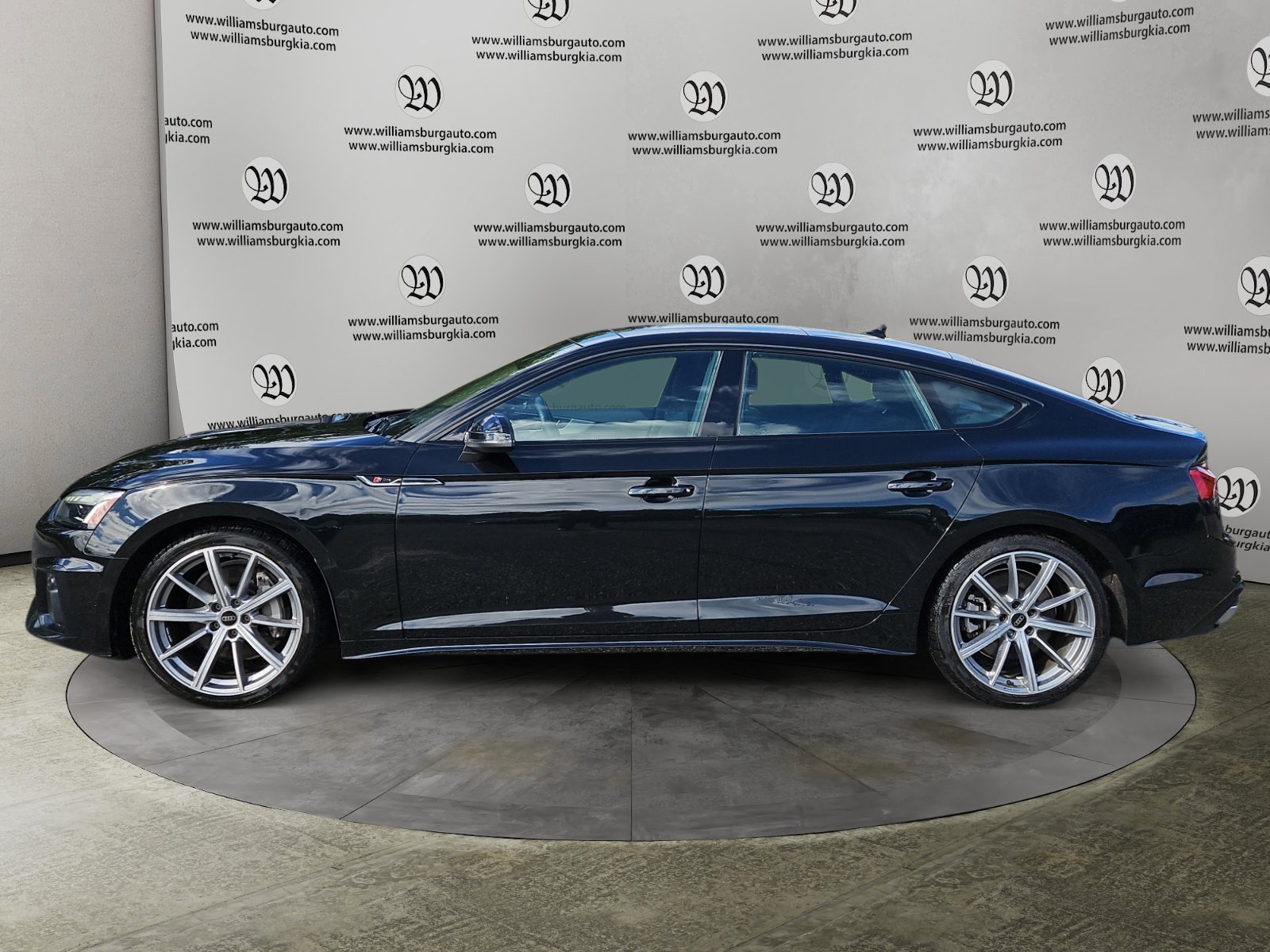 Used 2025 Audi A5 2.0T Premium AWD/4WD image 2