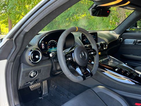 Used 2020 Mercedes-Benz AMG GT R image 50