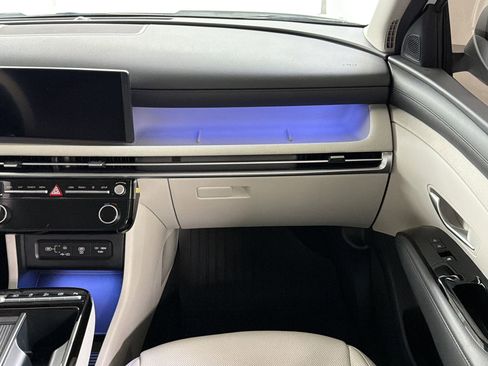 Used 2025 Hyundai Tucson Limited FWD image 29