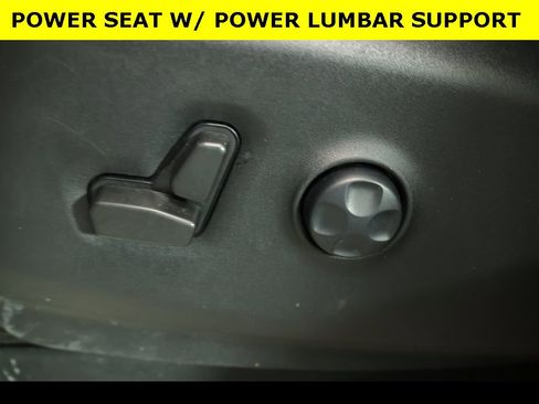 Used 2022 Chrysler Pacifica Touring-L image 7