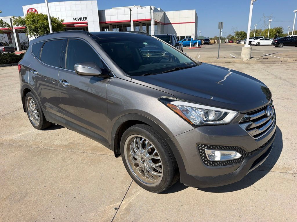 Used 2014 Hyundai Santa Fe Sport w/ Technology Package 04 FWD image 4