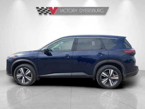Used 2025 Nissan Rogue SL FWD image 7