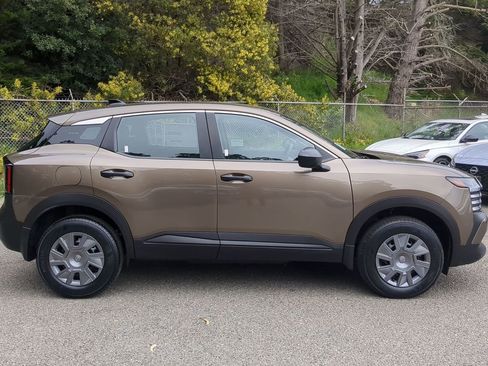 New 2026 Nissan Kicks S FWD image 4