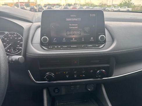 Certified 2024 Nissan Rogue S AWD/4WD image 18