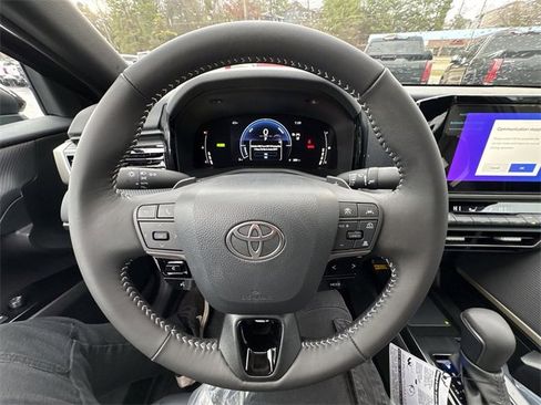 New 2026 Toyota Camry Hybrid image 15