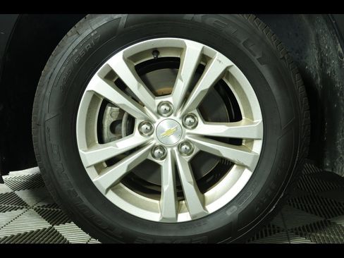 Used 2017 Chevrolet Equinox LS image 8