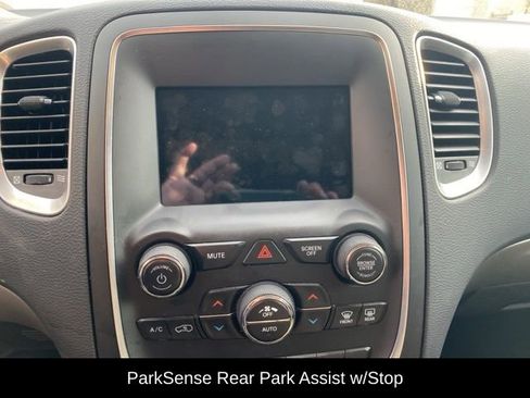 Used 2019 Dodge Durango SXT image 17
