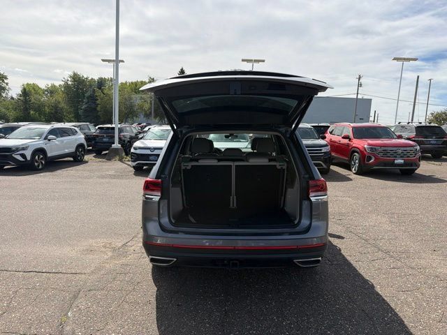 Certified 2025 Volkswagen Atlas SE AWD/4WD image 18