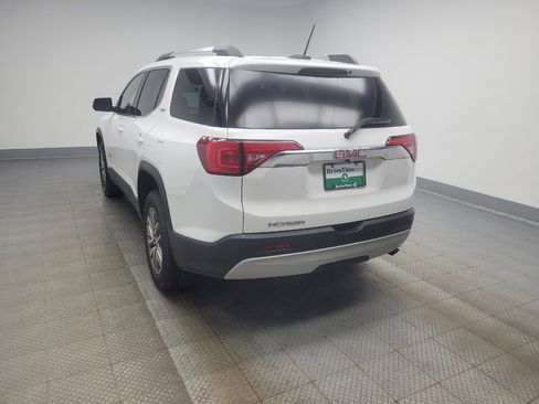 Used 2019 GMC Acadia SLE FWD image 5