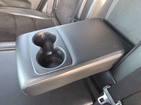 Used 2018 Jeep Grand Cherokee Altitude image 21