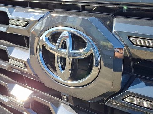 Used 2025 Toyota Tundra Platinum image 30