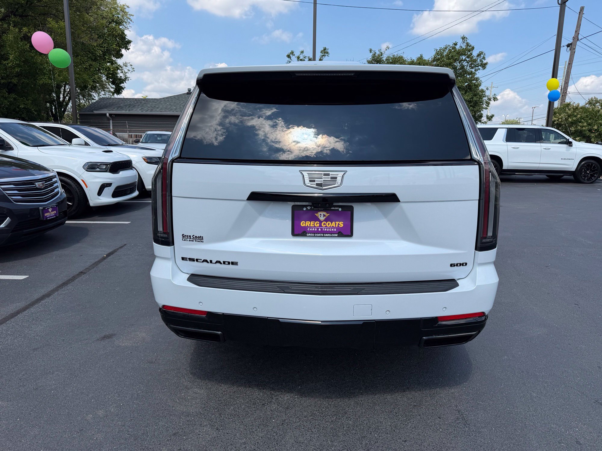 Used 2026 Cadillac Escalade ESV Platinum Sport w/ LPO, ONYX Package AWD/4WD image 5