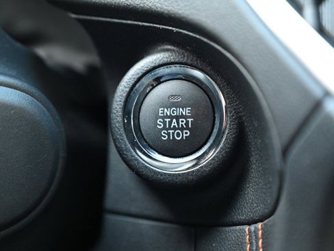 Used 2018 Subaru Crosstrek 2.0i Limited image 28