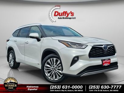 Used 2024 Toyota Highlander Platinum