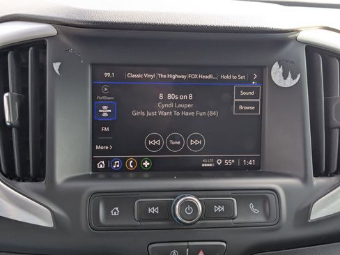 Used 2024 GMC Terrain SLE image 22