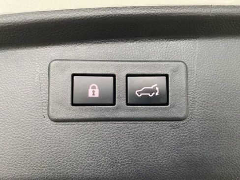 Used 2023 Subaru Outback Onyx Edition image 8