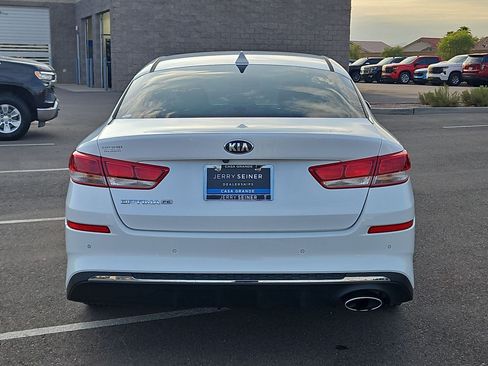 Used 2020 Kia Optima LX FWD image 4