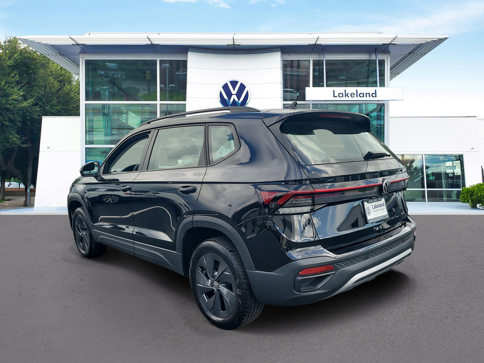 Used 2026 Volkswagen Taos S FWD image 4