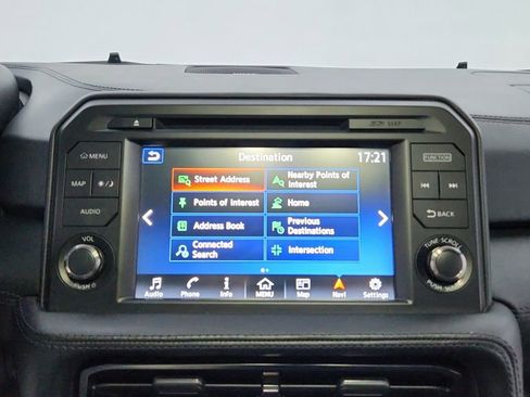 Used 2021 Nissan GT-R Premium image 32