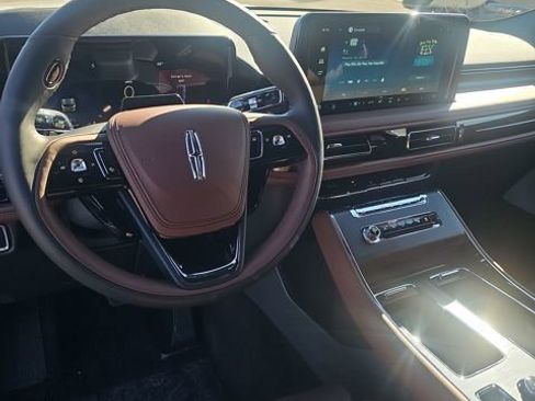 New 2026 Lincoln Aviator Reserve AWD/4WD image 6