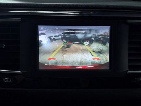 Used 2023 Chrysler Voyager LX FWD image 43