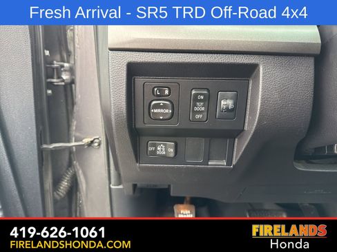 Used 2016 Toyota Tundra SR5 w/ TRD Off Road Package image 23