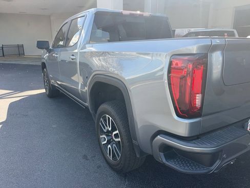 Used 2021 GMC Sierra 1500 AT4 w/ AT4 Value Package image 6