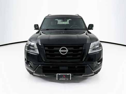 Used 2023 Nissan Armada SL w/ Midnight Edition Package RWD image 2