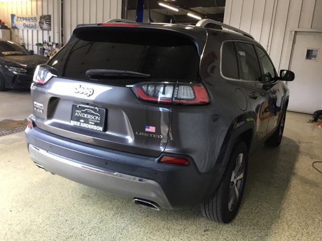 Used 2019 Jeep Cherokee Limited AWD/4WD image 4