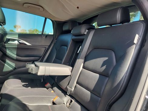Used 2019 INFINITI QX30 FWD image 12
