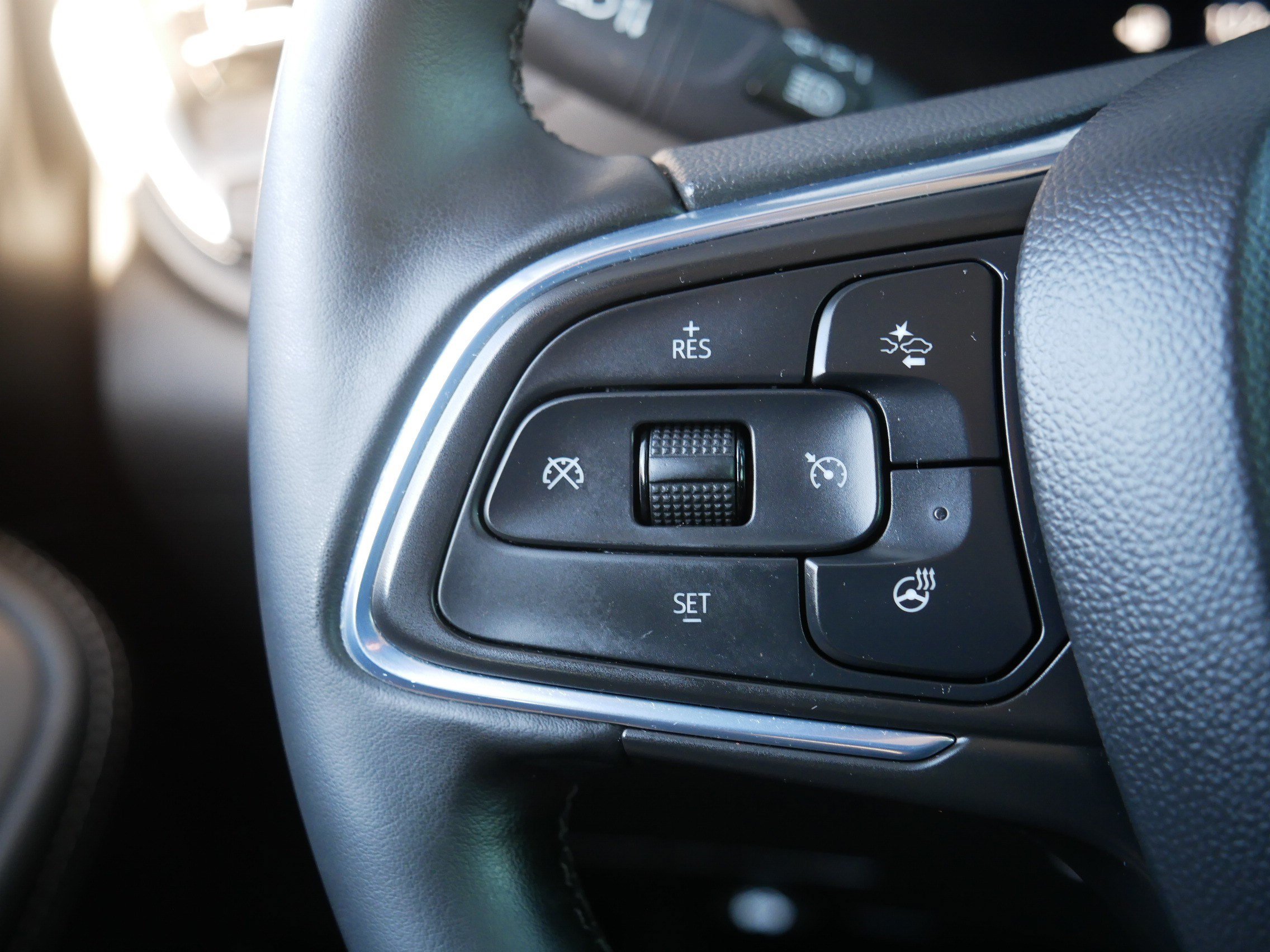 Used 2024 Buick Encore GX Sport Touring w/ Comfort Package AWD/4WD image 28