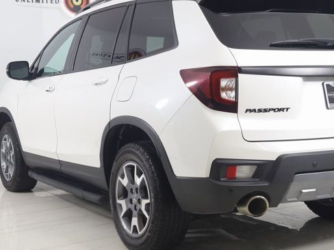 Used 2023 Honda Passport TrailSport image 22