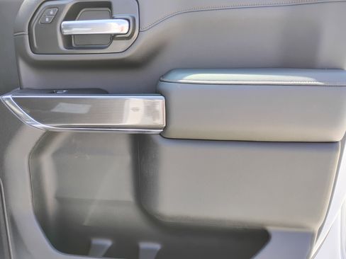 Used 2022 GMC Sierra 2500 AT4 w/ AT4 Preferred Package image 20