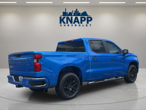 Used 2025 Chevrolet Silverado 1500 Custom w/ Turbomax Blackout Package RWD image 5