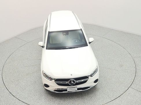 Certified 2026 Mercedes-Benz GLC 300 image 23