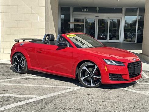 Used 2018 Audi TT 2.0T w/ Technology Package image 2