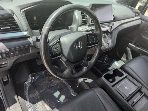Used 2025 Honda Odyssey Sport-L image 15