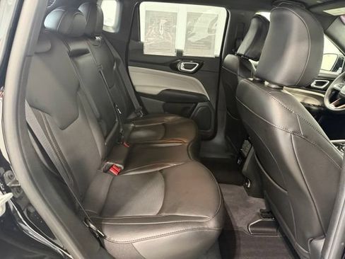 Used 2023 Jeep Compass Limited AWD/4WD image 24