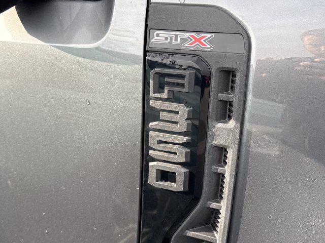 Used 2025 Ford F350 XL w/ STX Appearance Package AWD/4WD image 16