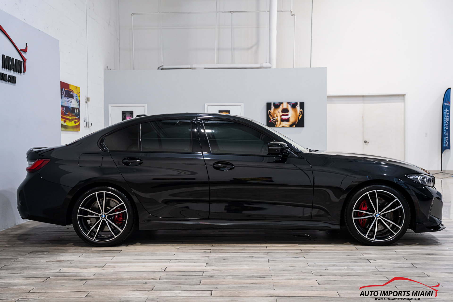 Used 2023 BMW 330i Sedan w/ M Sport Package RWD image 27