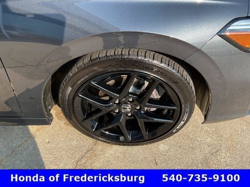 Certified 2025 Honda Civic Sport image 12