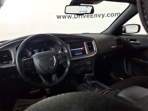 Used 2022 Dodge Charger R/T w/ Harman/Kardon Audio Group image 25