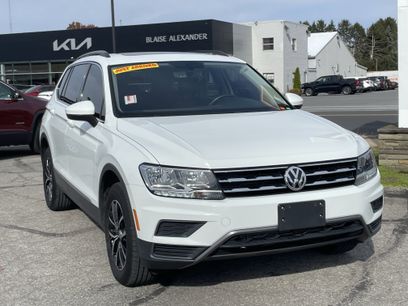 Used 2021 Volkswagen Tiguan SE w/ Panoramic Sunroof Package