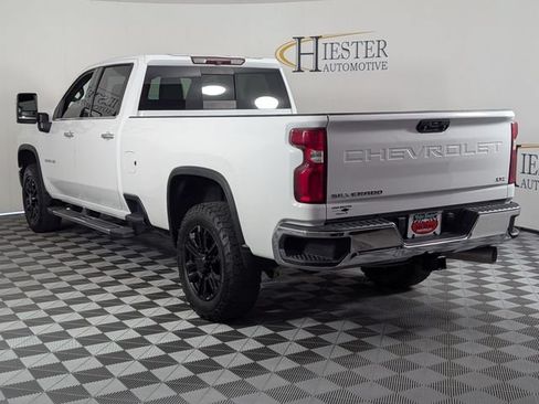 Used 2021 Chevrolet Silverado 3500 LTZ AWD/4WD image 5