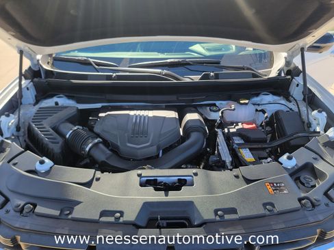 Used 2025 GMC Acadia Elevation image 34