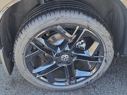 New 2026 Volkswagen Tiguan SE R-Line