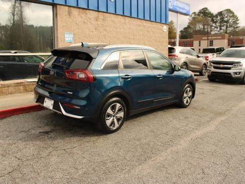 Used 2018 Kia Niro LX image 4