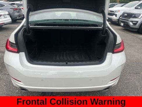 Used 2024 BMW 330i Sedan image 33