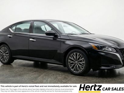 Used 2025 Nissan Altima 2.5 SV