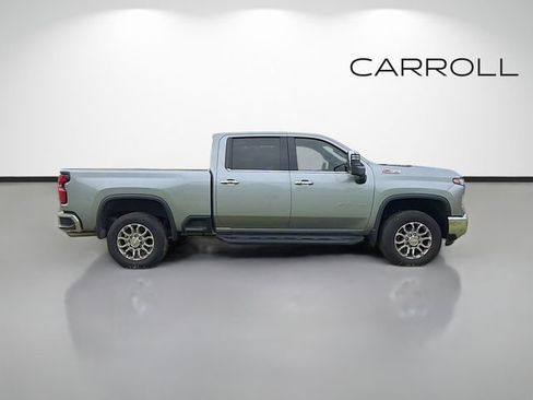 Used 2025 Chevrolet Silverado 2500 LTZ w/ LTZ Plus Package AWD/4WD image 2